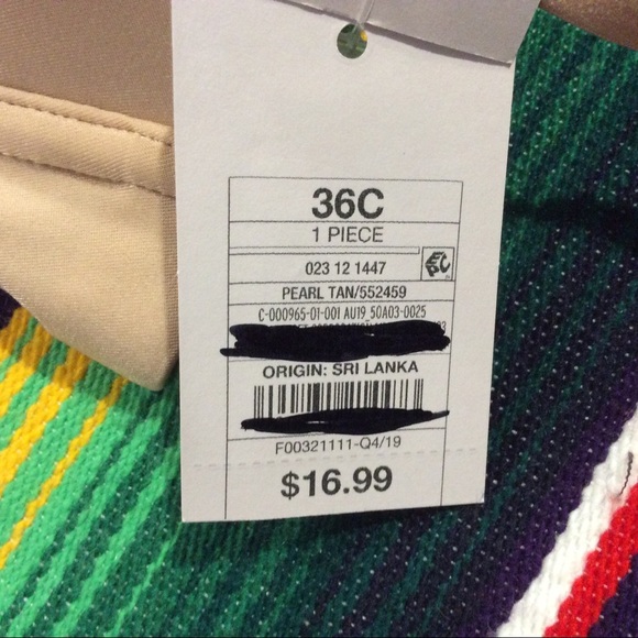 NWT AUDEN WOMEN’S CONVERTIBLE BRA 
5 WAYS TO WEAR. - Picture 12 of 16